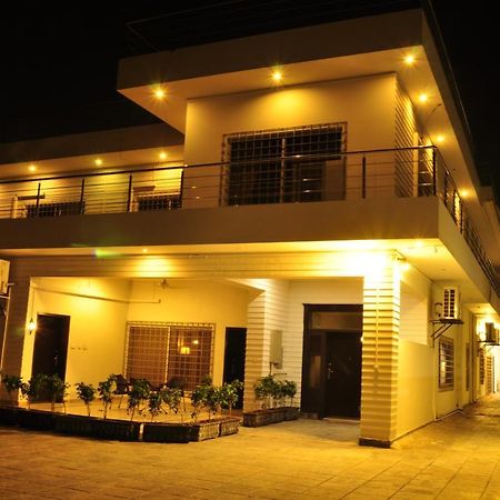 Reina Boutique Hotel - G6/3 Islamabad Eksteriør billede